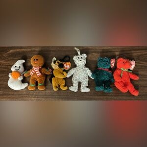 Lot of 6 TY Teenie Beanies